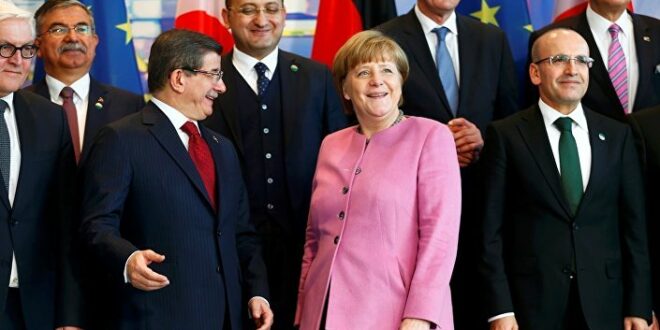 Türkiye Başbakanı Ahmet Davutoğlu- Almanya Başbakanı Angela Merkel